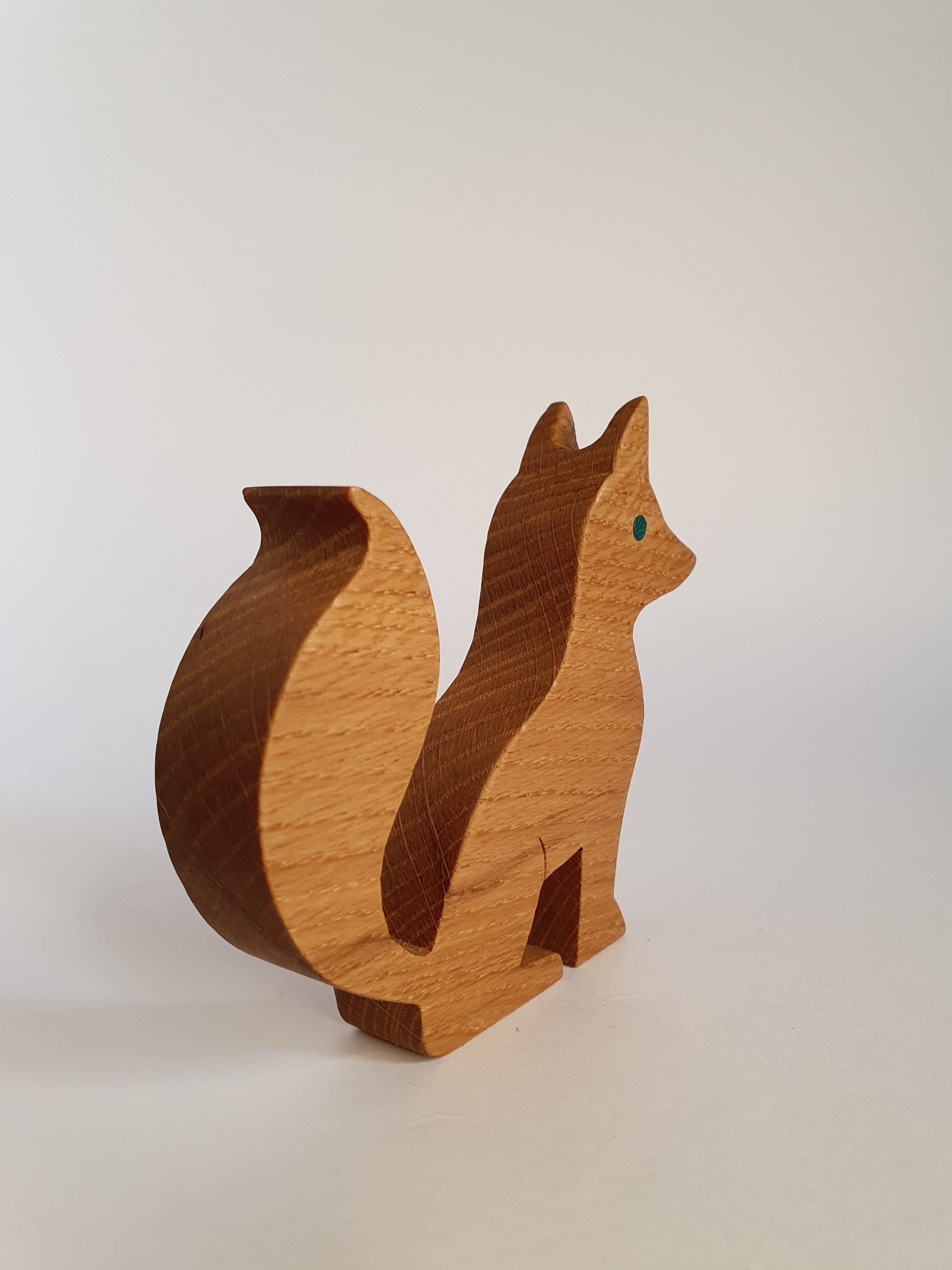 Renard décoratif en bois