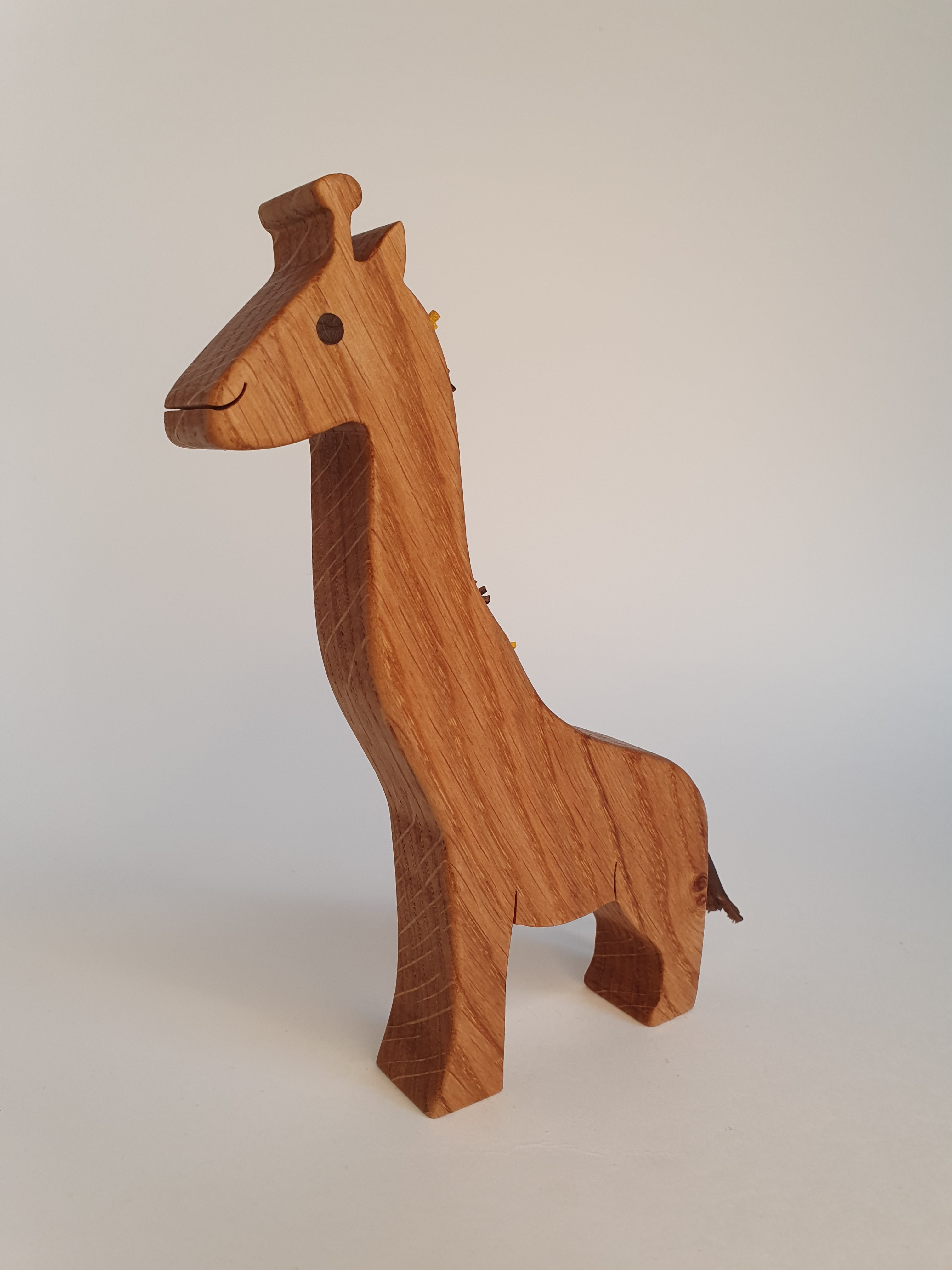 Girafe décorative en bois